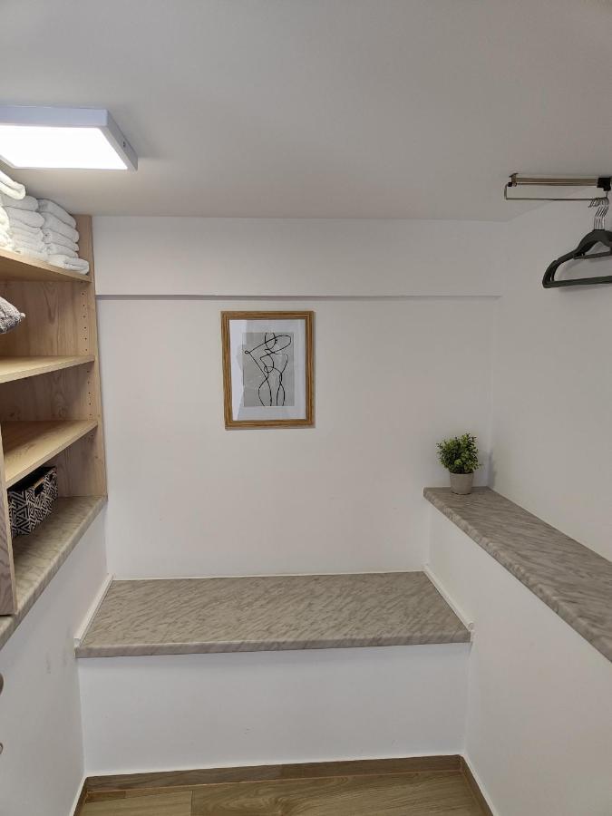 Studio Hisa Spuntar โบเว็ก ภายนอก รูปภาพ